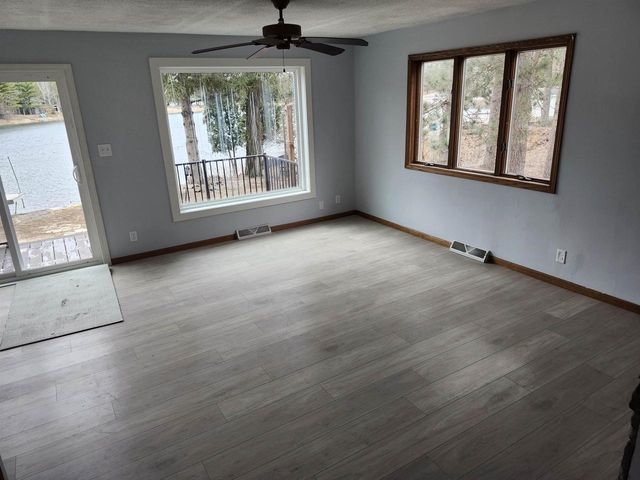 N9148 SANDY LAKE ROAD, Neshkoro, WI 54960