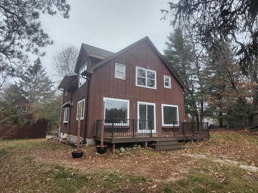 N9148 SANDY LAKE ROAD, Neshkoro, WI 54960