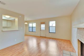 8806 Springmail CIR B, Austin, TX 78729