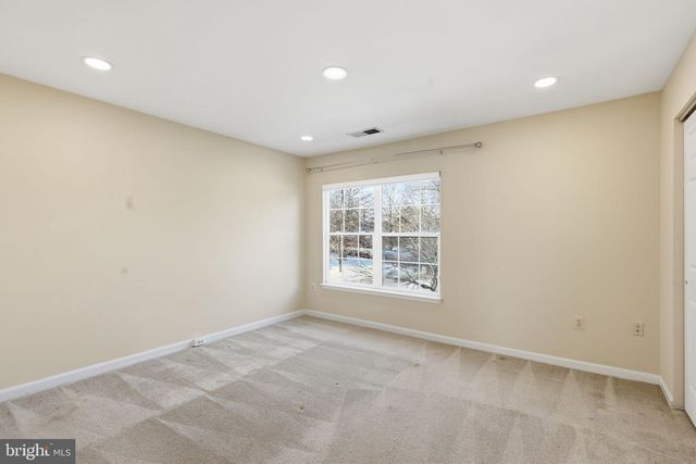 12212 DENSMORE CT, Woodbridge, VA 22192