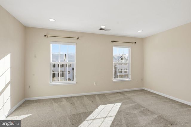 12212 DENSMORE CT, Woodbridge, VA 22192