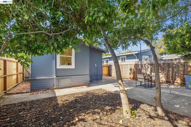 417 417 Lincoln Ave, Alameda, CA 94501