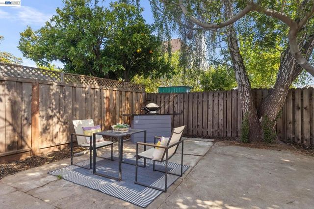 417 417 Lincoln Ave, Alameda, CA 94501