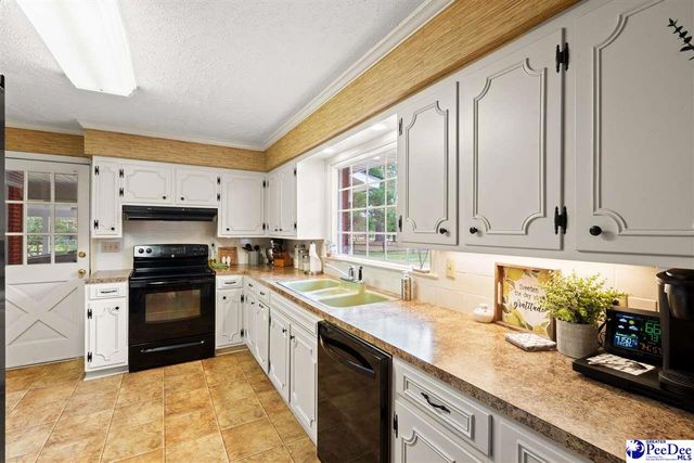 4867 Bluff Rd., Mullins, SC 29574