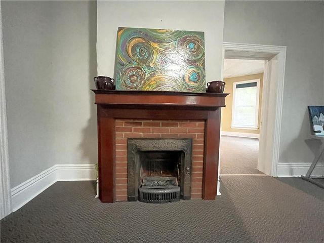 220 E Benton Street, Carrollton, MO 64633