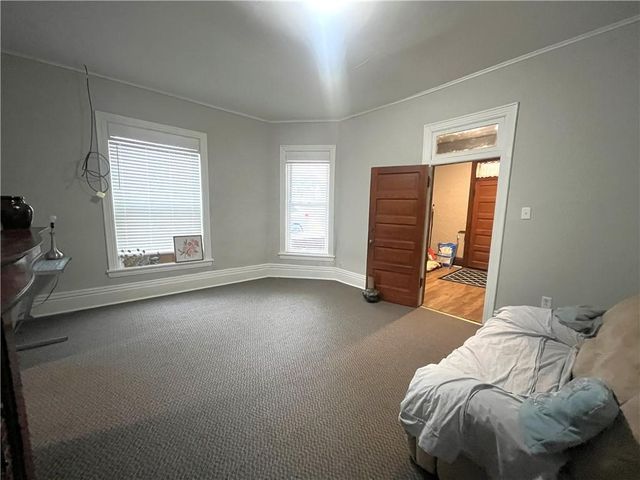 220 E Benton Street, Carrollton, MO 64633