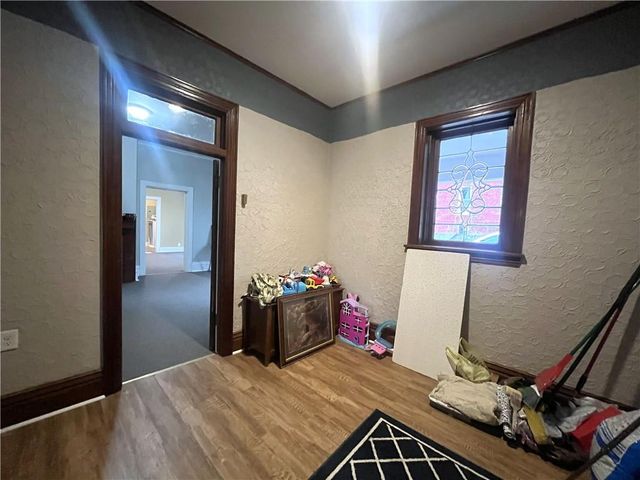 220 E Benton Street, Carrollton, MO 64633