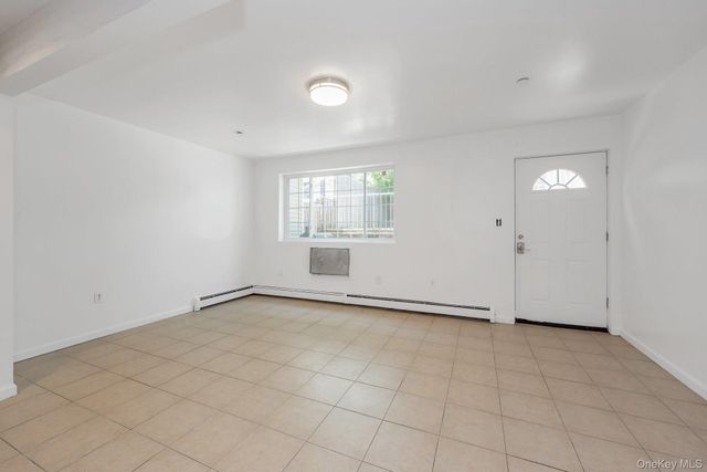 3313 Rombouts Avenue, Bronx, NY 10475