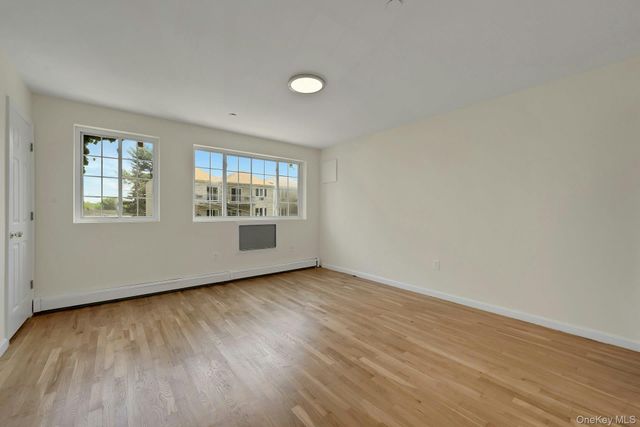 3313 Rombouts Avenue, Bronx, NY 10475