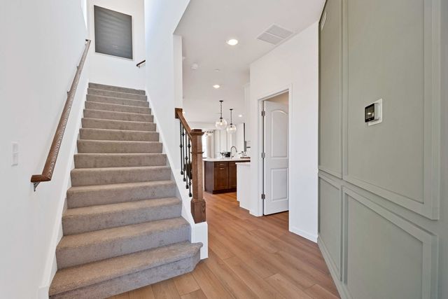 210 Weirich Way 88003, Batavia, IL 60510