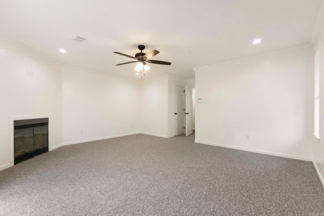 13721 Saint Charles Boulevard, Little Rock, AR 72211