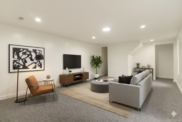 13721 Saint Charles Boulevard, Little Rock, AR 72211