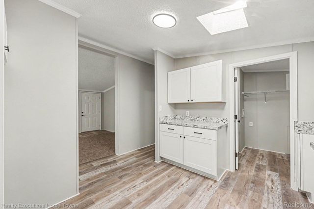 59587 Susan Ln N., New Haven Village, MI 48048