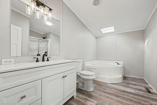 59587 Susan Ln N., New Haven Village, MI 48048