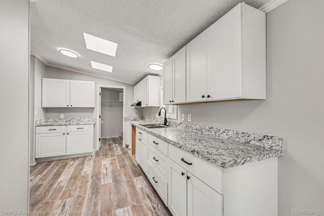 59587 Susan Ln N., New Haven Village, MI 48048