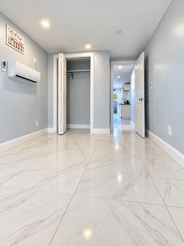 115 Walker Avenue, Greenacres, FL 33463