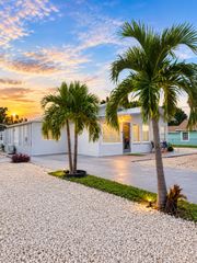 115 Walker Avenue, Greenacres, FL 33463