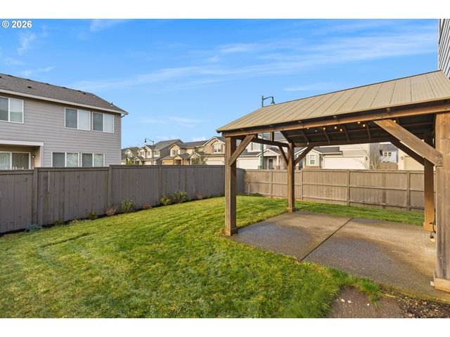 3456 BIRCH St, Forest Grove, OR 97116
