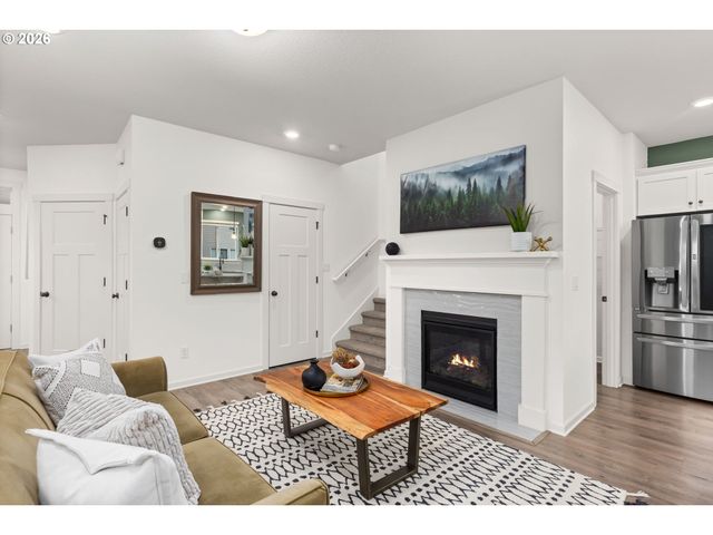 3456 BIRCH St, Forest Grove, OR 97116