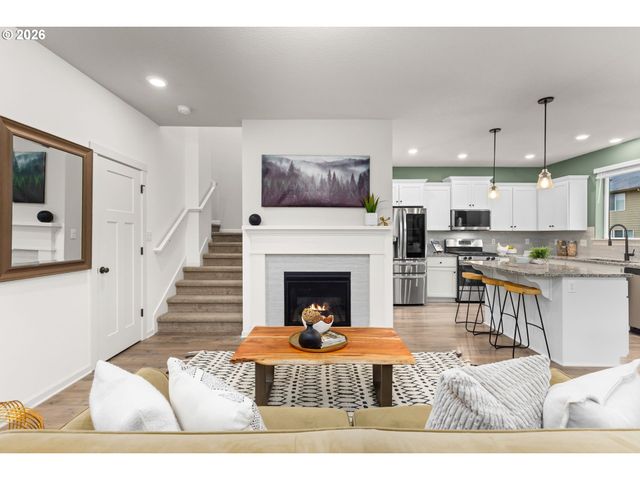 3456 BIRCH St, Forest Grove, OR 97116