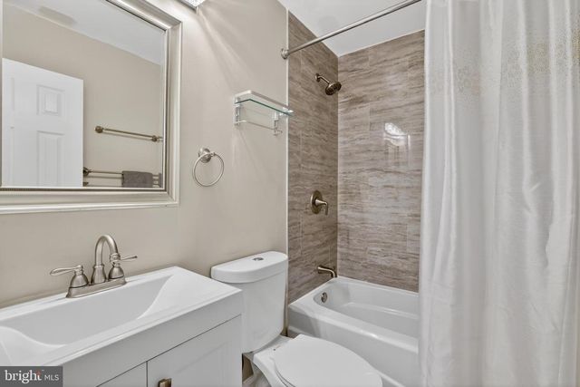 11600 PISCATAWAY RD, Clinton, MD 20735