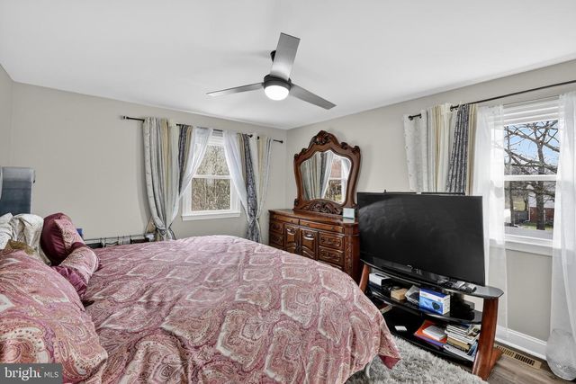 11600 PISCATAWAY RD, Clinton, MD 20735