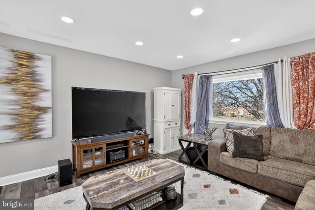 11600 PISCATAWAY RD, Clinton, MD 20735
