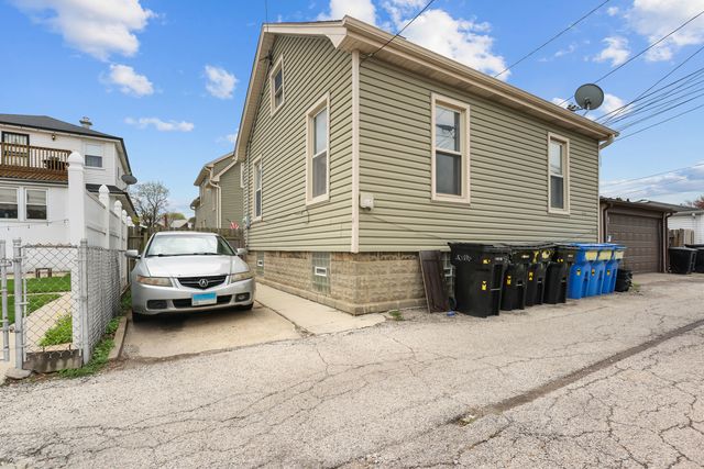 6316 W Warwick Avenue, Chicago, IL 60634