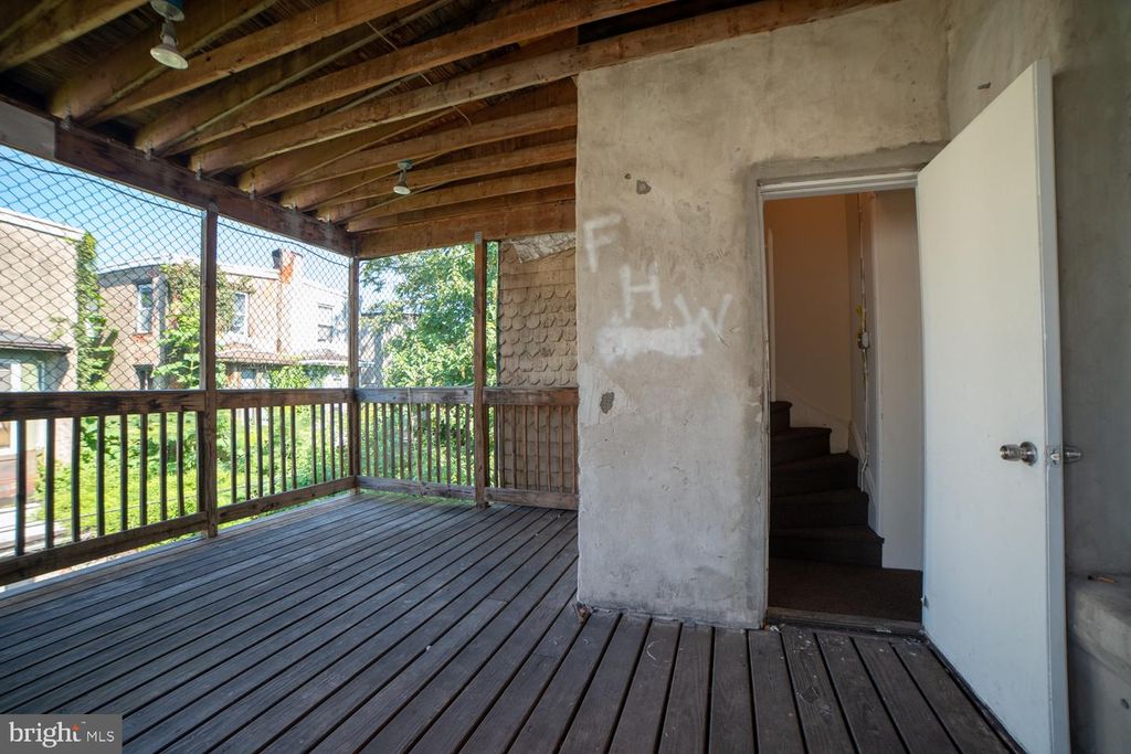 1520 N 17TH ST, PHILADELPHIA, PA 19121 — photo 3