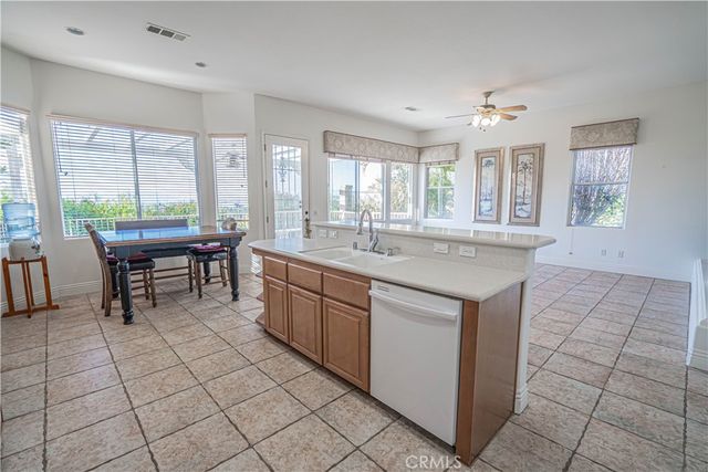 22440 Skylake Place, Saugus, CA 91390