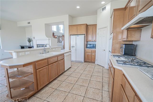 22440 Skylake Place, Saugus, CA 91390