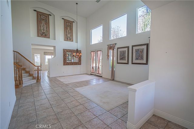 22440 Skylake Place, Saugus, CA 91390