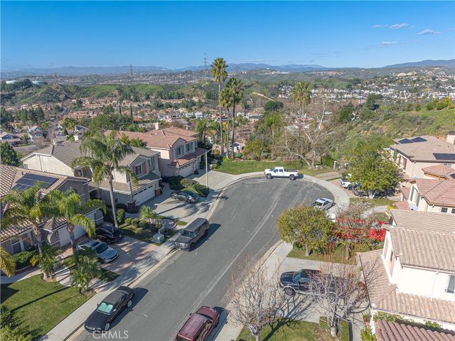 22440 Skylake Place, Saugus, CA 91390