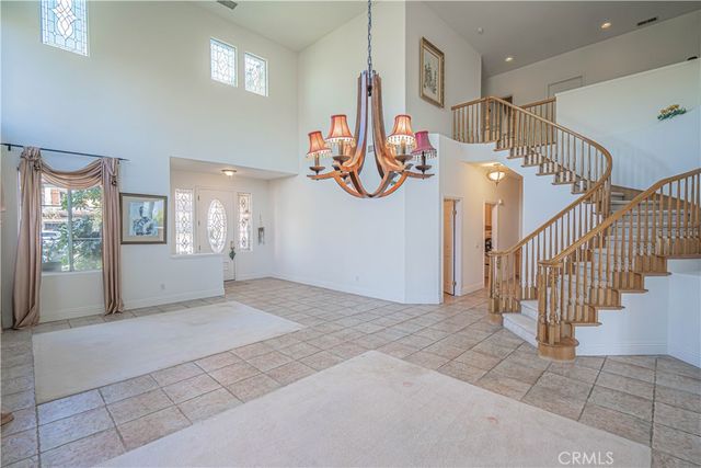 22440 Skylake Place, Saugus, CA 91390