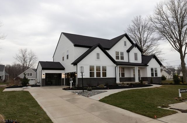 3265 WOODSTONE LANE, Avon, OH 44011