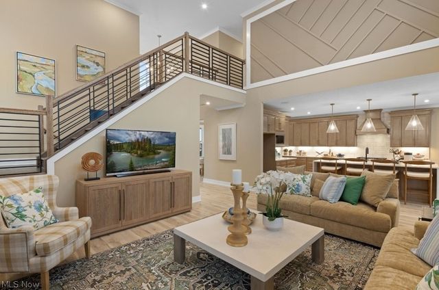 3265 WOODSTONE LANE, Avon, OH 44011