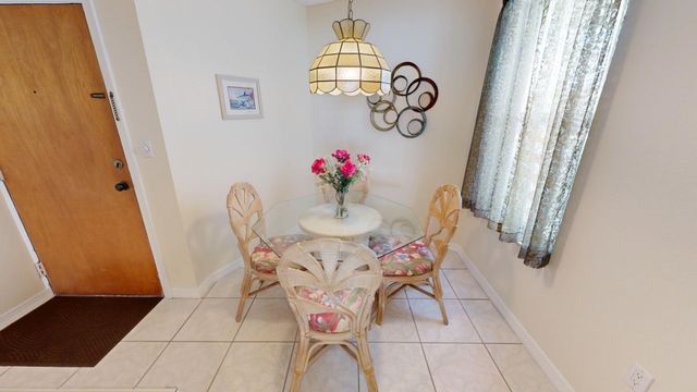 104350 Overseas Hwy Apt A402, Key Largo, FL 33037