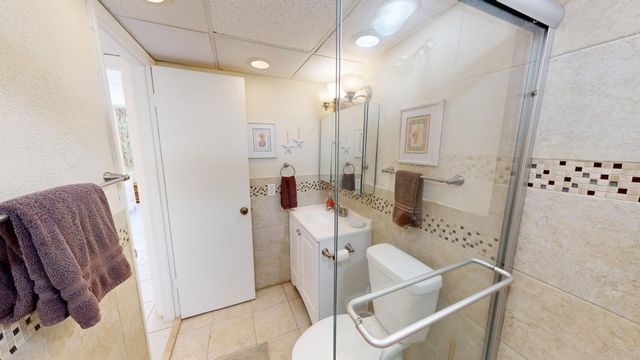 104350 Overseas Hwy Apt A402, Key Largo, FL 33037