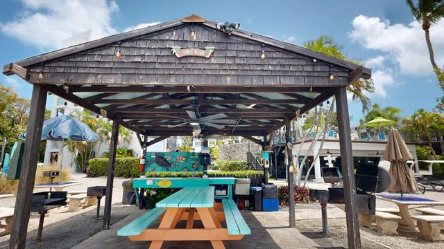 104350 Overseas Hwy Apt A402, Key Largo, FL 33037