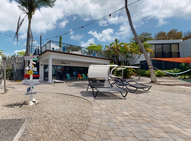 104350 Overseas Hwy Apt A402, Key Largo, FL 33037