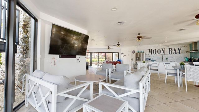 104350 Overseas Hwy Apt A402, Key Largo, FL 33037