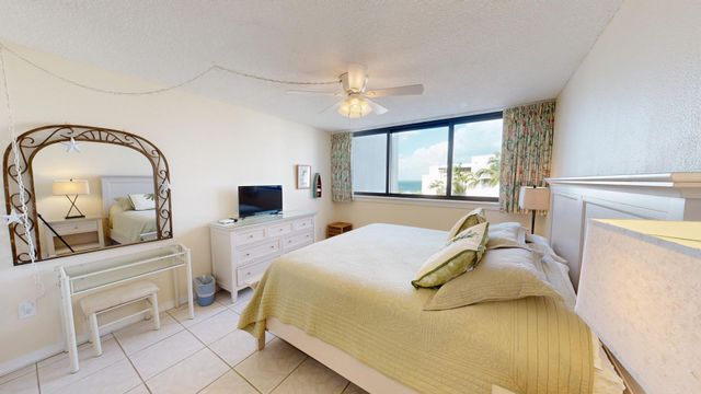 104350 Overseas Hwy Apt A402, Key Largo, FL 33037