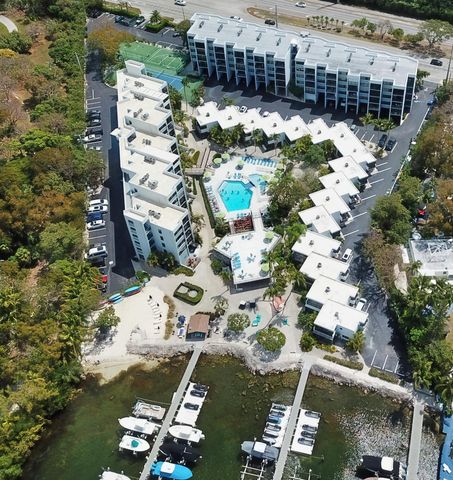 104350 Overseas Hwy Apt A402, Key Largo, FL 33037