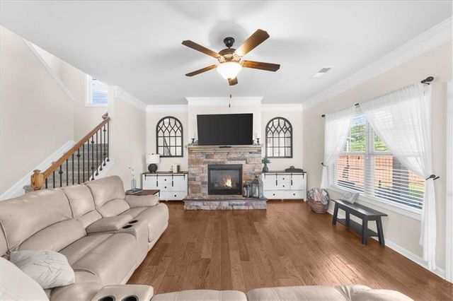 4020 Raccoon Lane, Cumming, GA 30028
