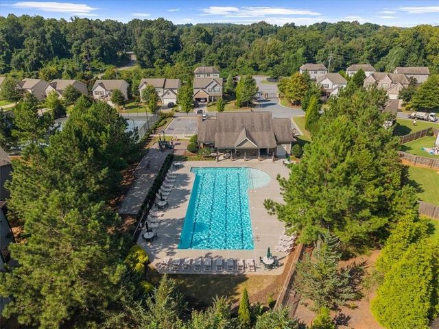 4020 Raccoon Lane, Cumming, GA 30028