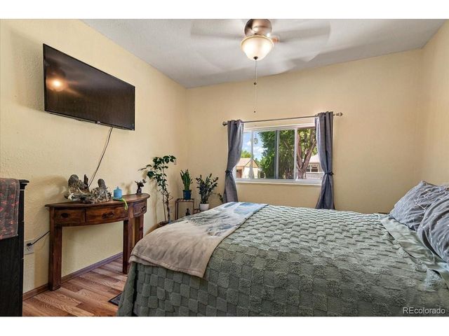 1120 Alexander Cir, Pueblo, CO 81001