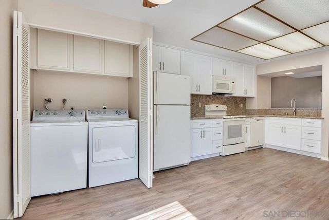 17710 Villamoura Dr, Poway, CA 92064