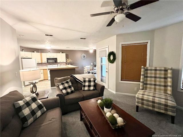 6792 Willowbrook Drive 11, Fayetteville, NC 28314