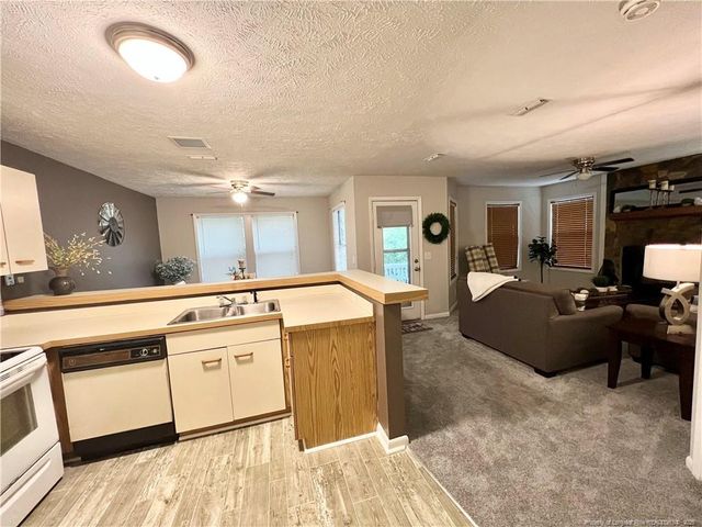 6792 Willowbrook Drive 11, Fayetteville, NC 28314