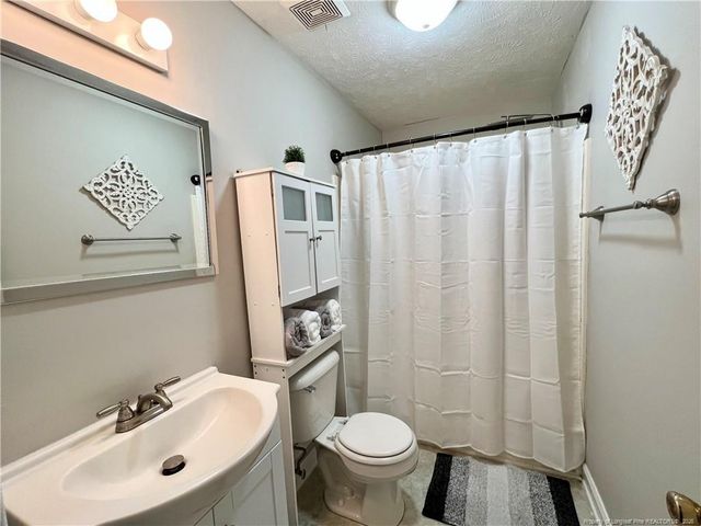 6792 Willowbrook Drive 11, Fayetteville, NC 28314